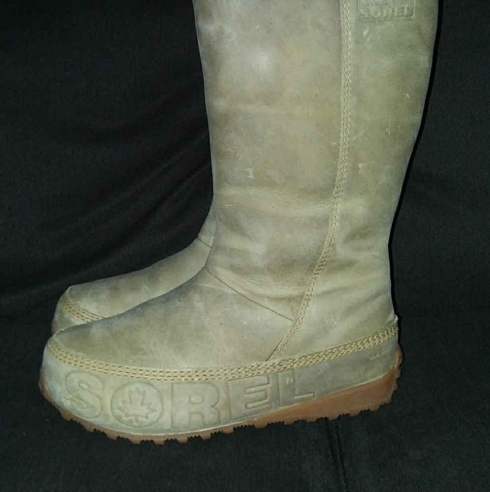 SOREL WINTER BOOTS